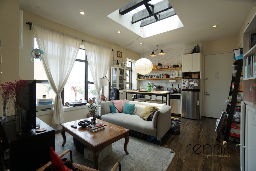 Central Avenue - Photo 0