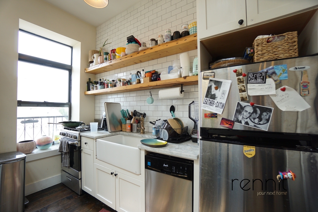 Central Avenue - Photo 2
