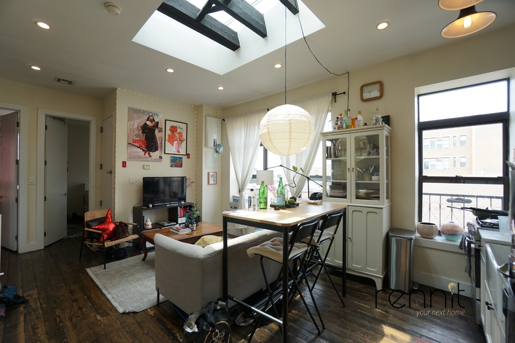 Central Avenue - Photo 1