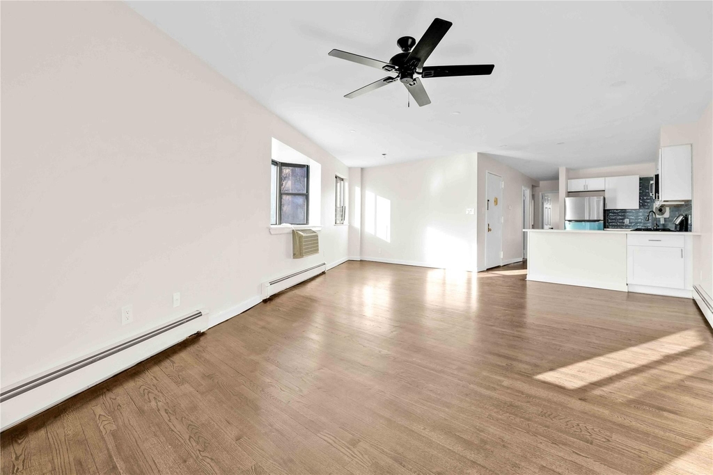 67-07 Selfridge Street - Photo 6