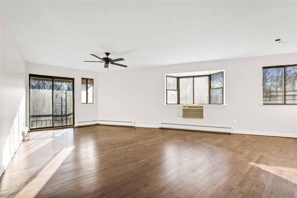 67-07 Selfridge Street - Photo 5