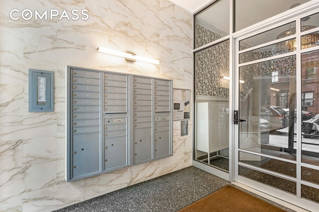 313 E 89th Street - Photo 5