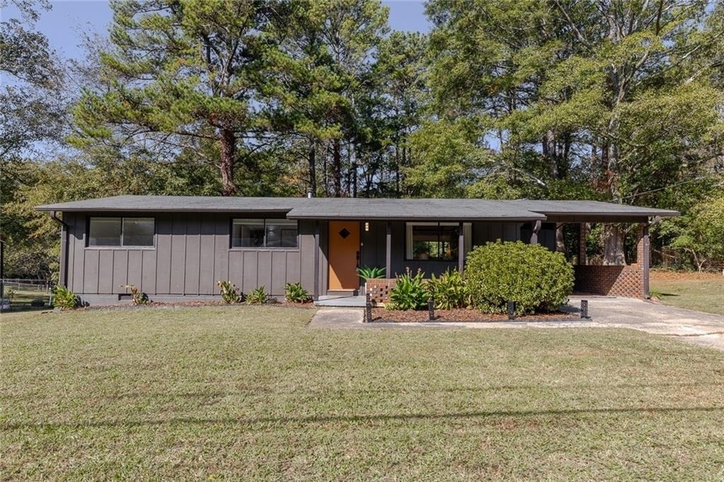 111 Robinhood Drive - Photo 0