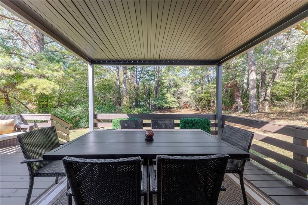 111 Robinhood Drive - Photo 24
