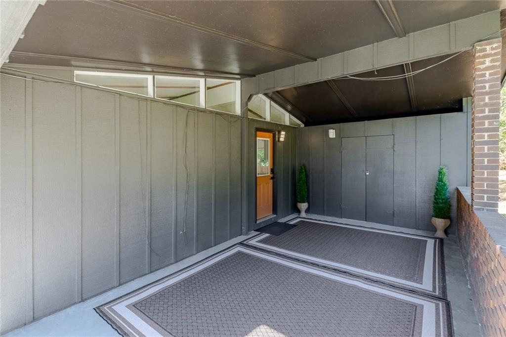 111 Robinhood Drive - Photo 28