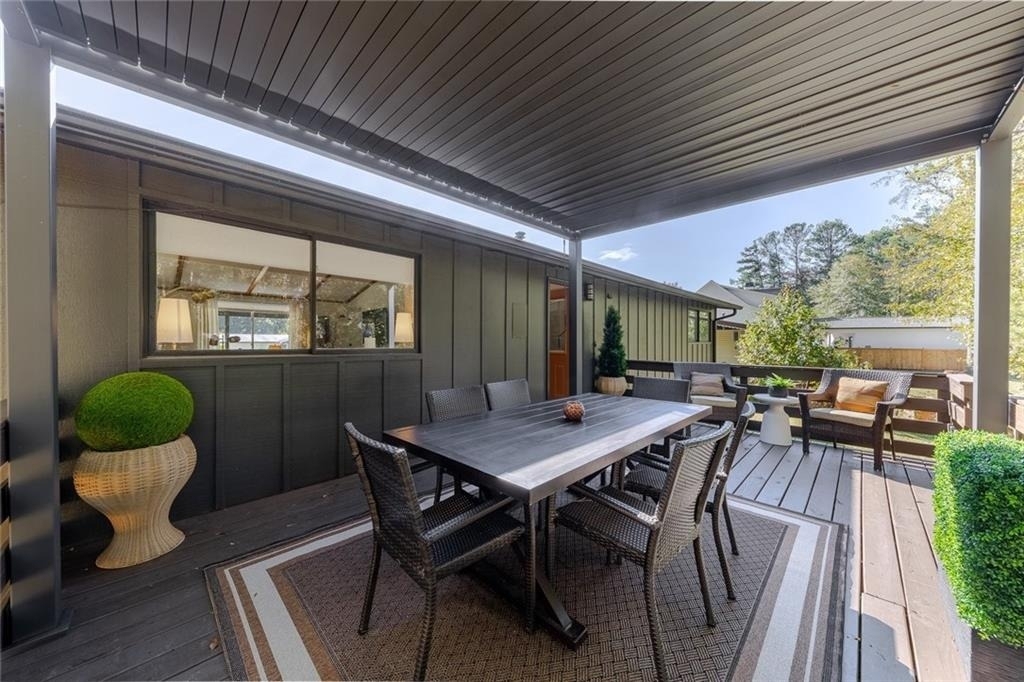 111 Robinhood Drive - Photo 23