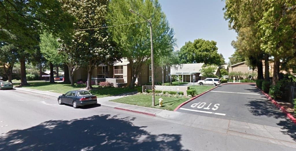 820 W 4th Ave - Photo 3