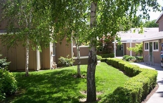 820 W 4th Ave - Photo 1