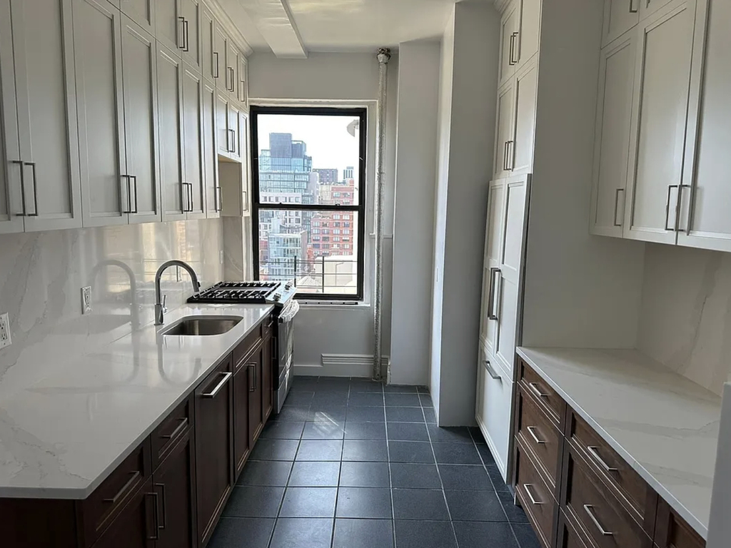 220 West 98th Street - Photo 0