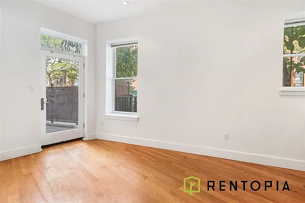 127 Lefferts Place - Photo 4