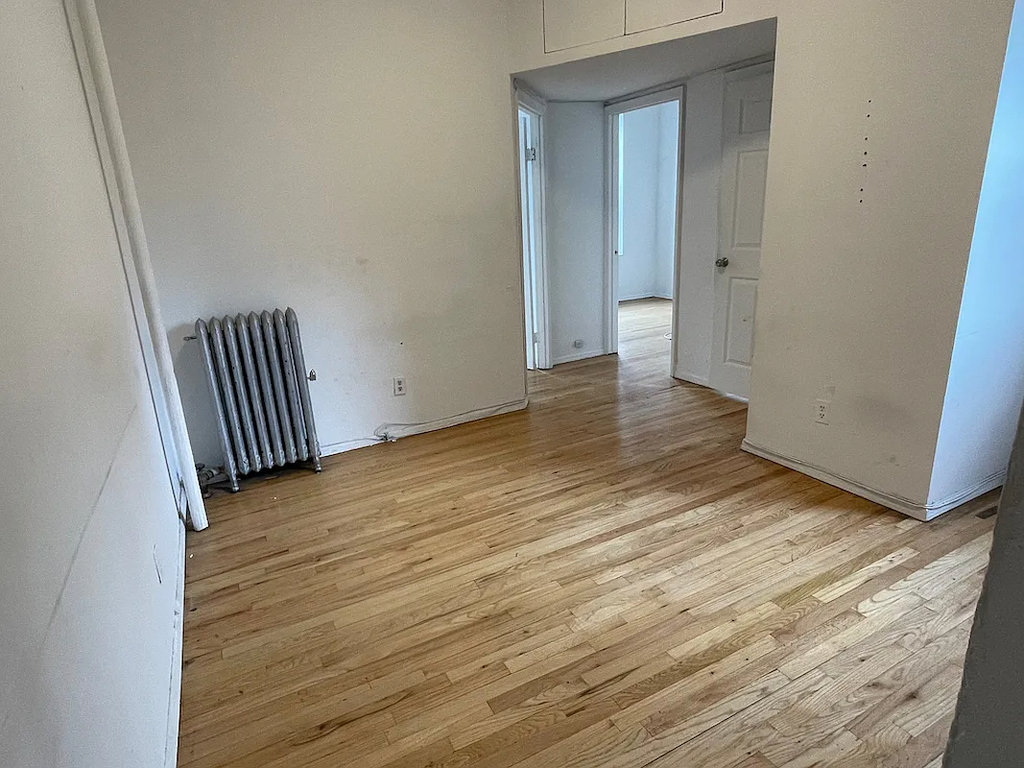 262 West 24th Street - Photo 1