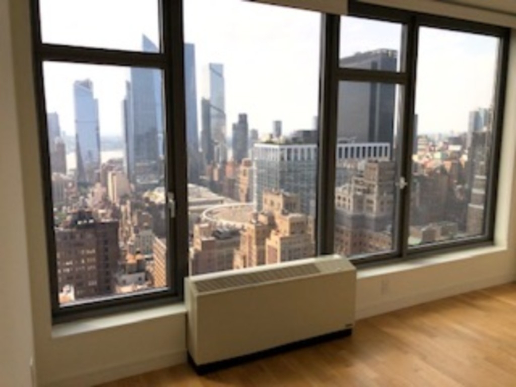 West 29th Street - Photo 5