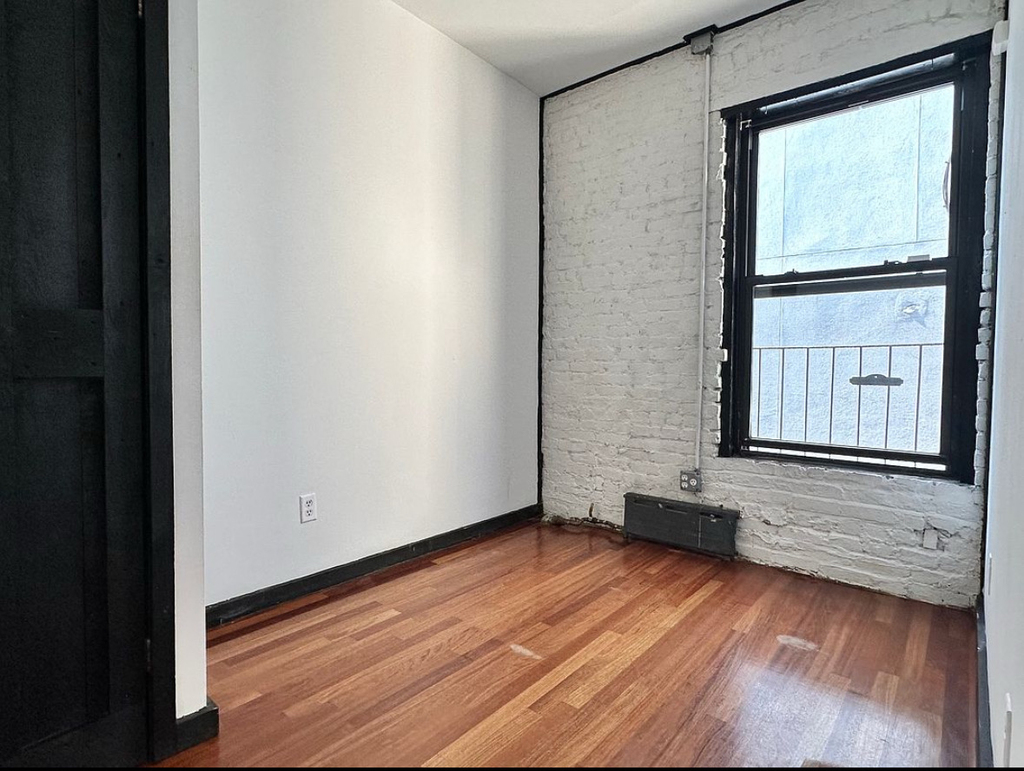 520 East 14th Street - Photo 4