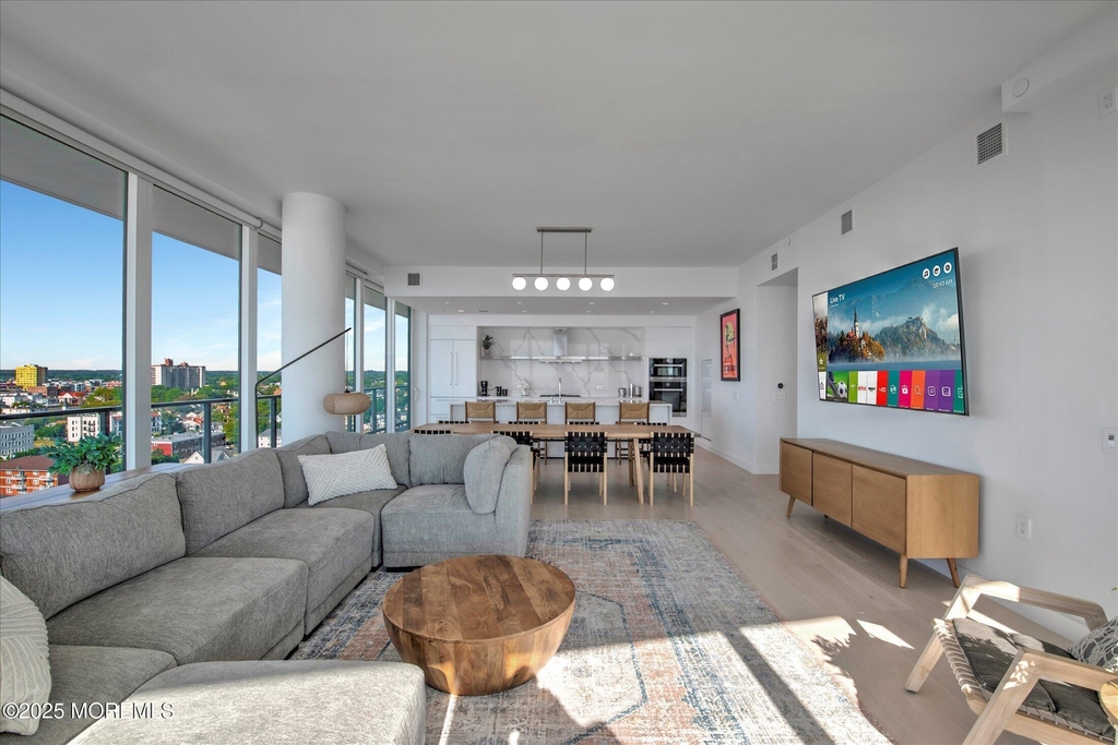 1101 Ocean Avenue - Photo 12