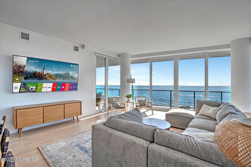 1101 Ocean Avenue - Photo 9