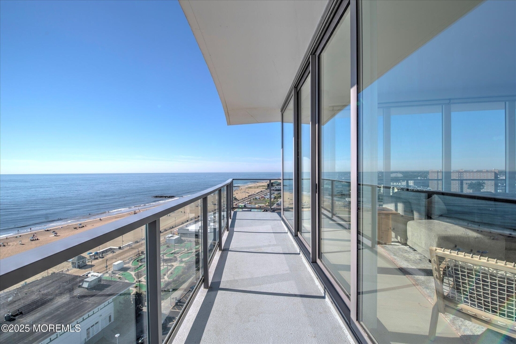 1101 Ocean Avenue - Photo 37
