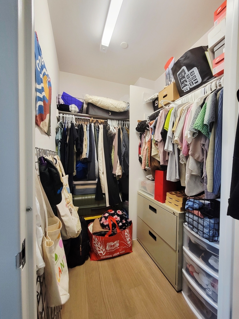 44-28 Purves Street - Photo 5