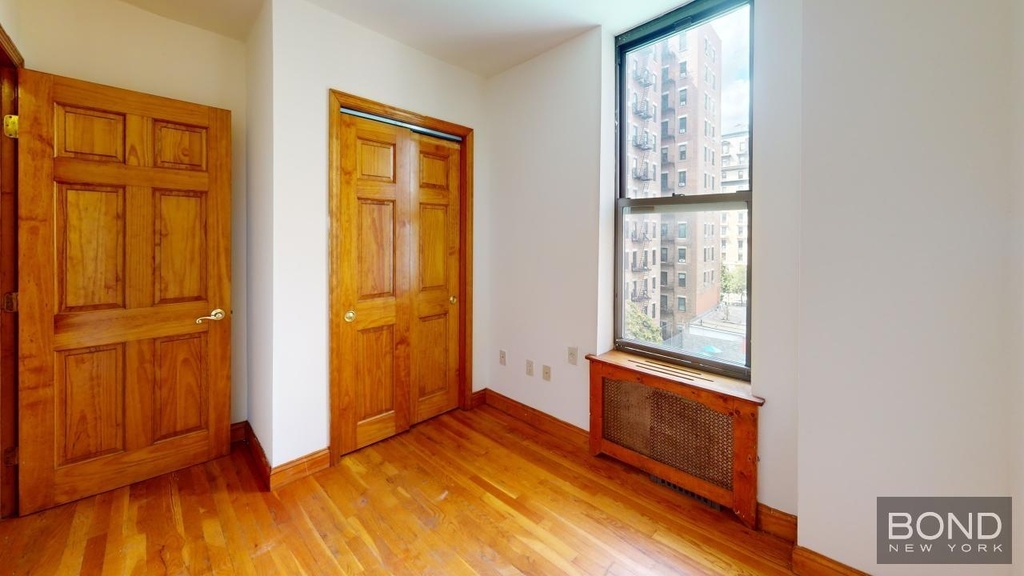 244 West 109th Street - Photo 6