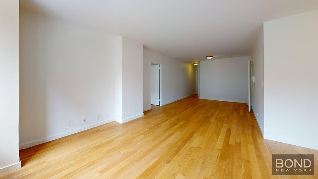 West 87th Street - Photo 15