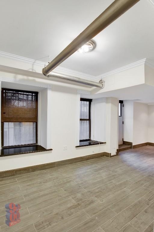 East 13th Street - Photo 7