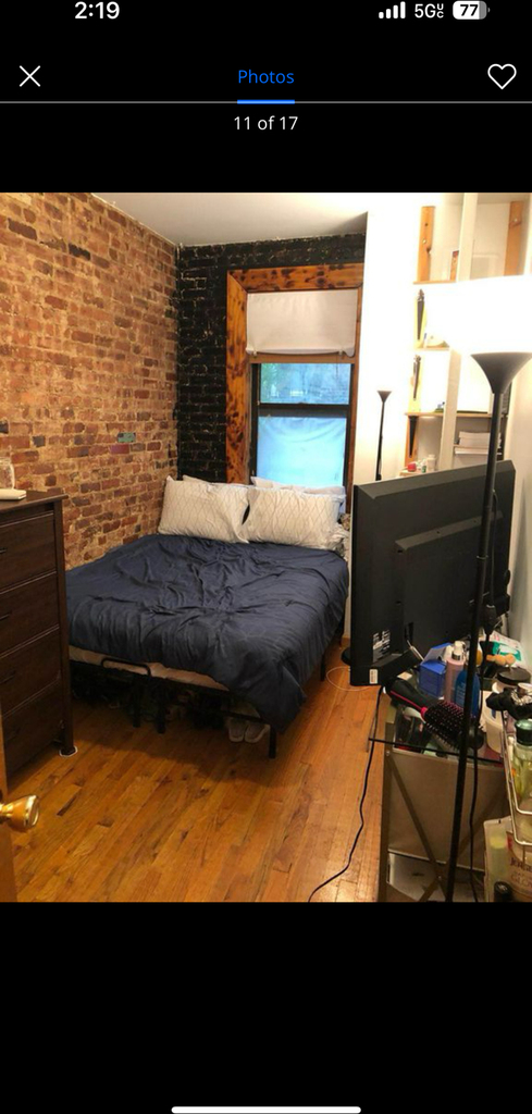 536 East 5th Street - Photo 0