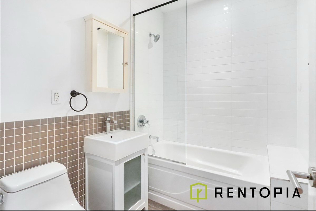 127 Lefferts Place - Photo 3