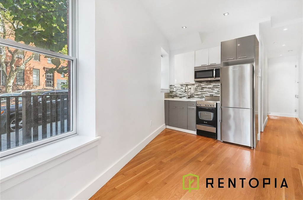 127 Lefferts Place - Photo 5