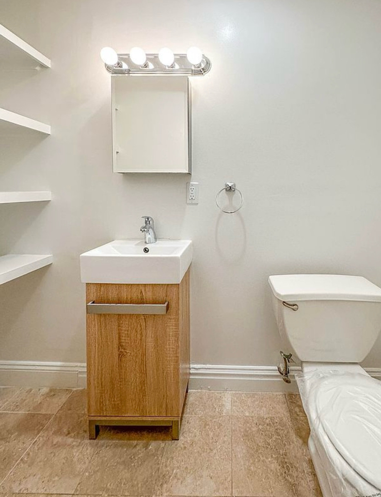 437 West 54th Street - Photo 4