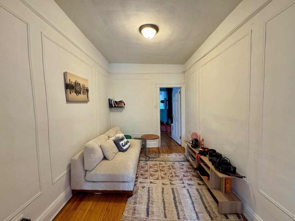 2016 2nd Avenue - Photo 3