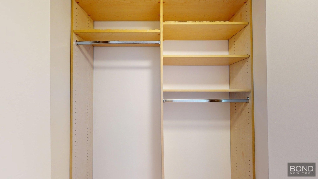 333 East 49th Street - Photo 4