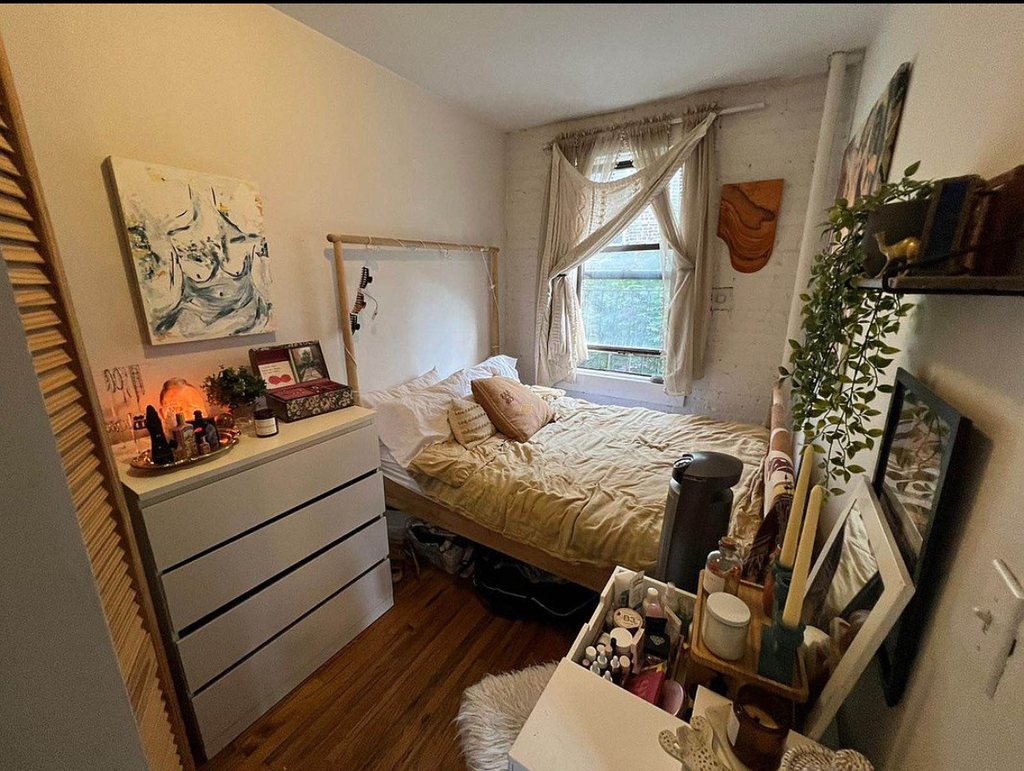 540 East 5th Street - Photo 2