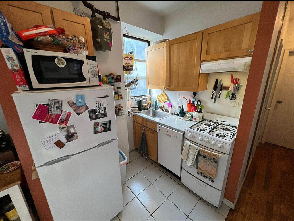 540 East 5th Street - Photo 1