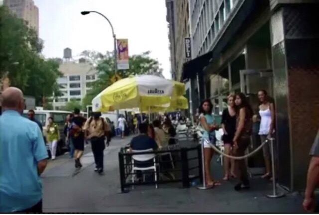 E 14th St Union Sq/EV - Photo 3