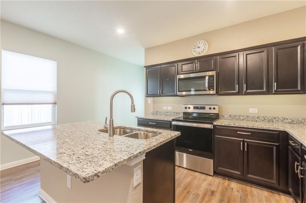108 Athena Way - Photo 38