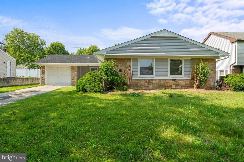 29 Hinsdale Lane - Photo 3