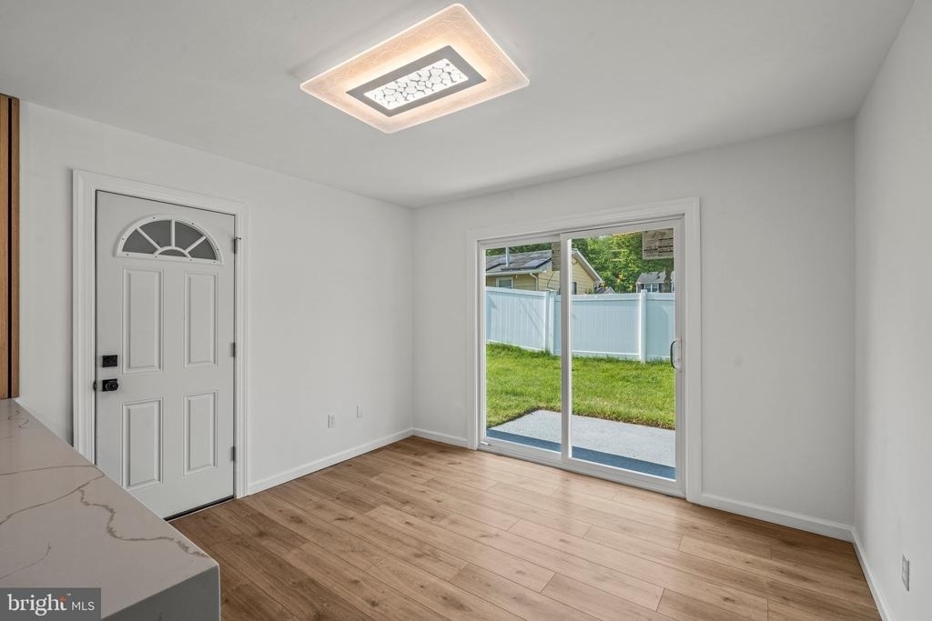 29 Hinsdale Lane - Photo 13
