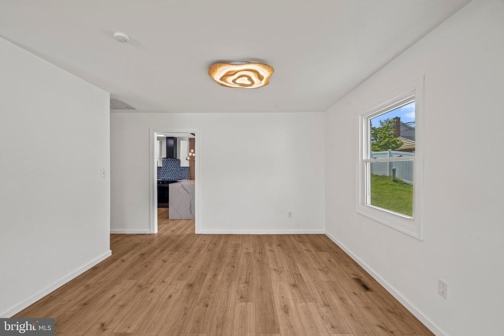 29 Hinsdale Lane - Photo 8