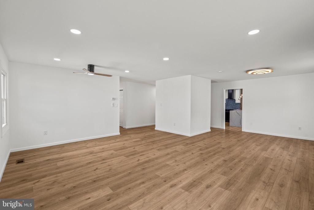 29 Hinsdale Lane - Photo 10