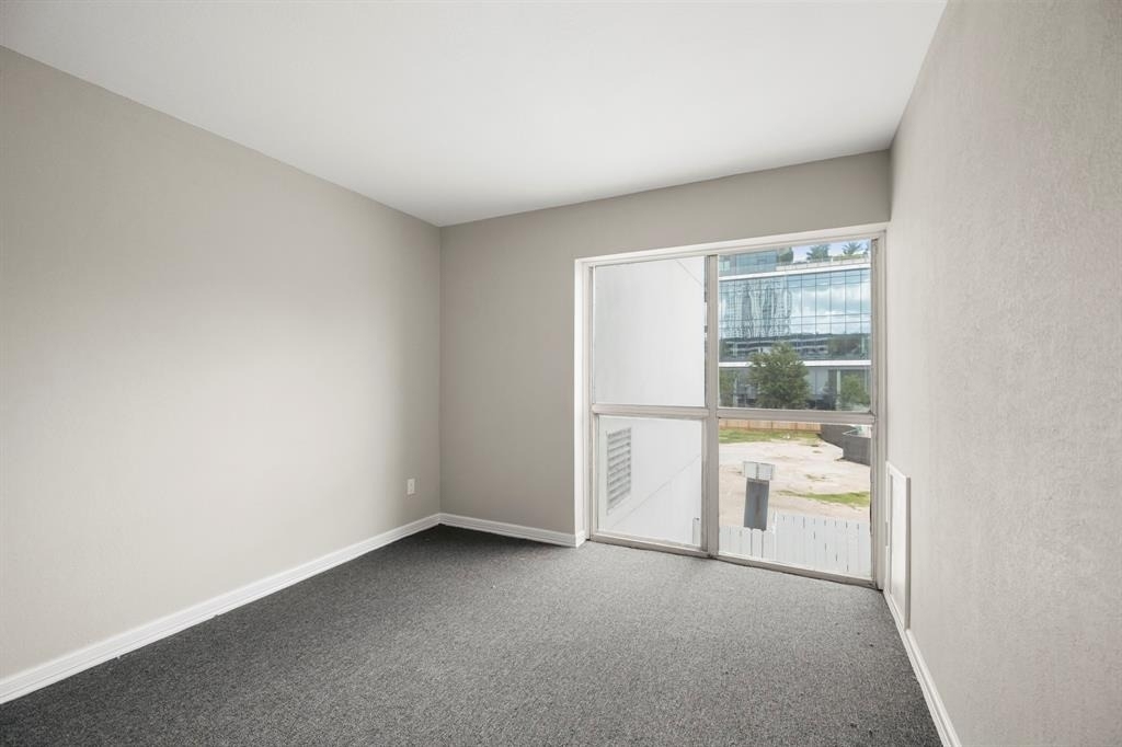 5050 Ambassador Way - Photo 9