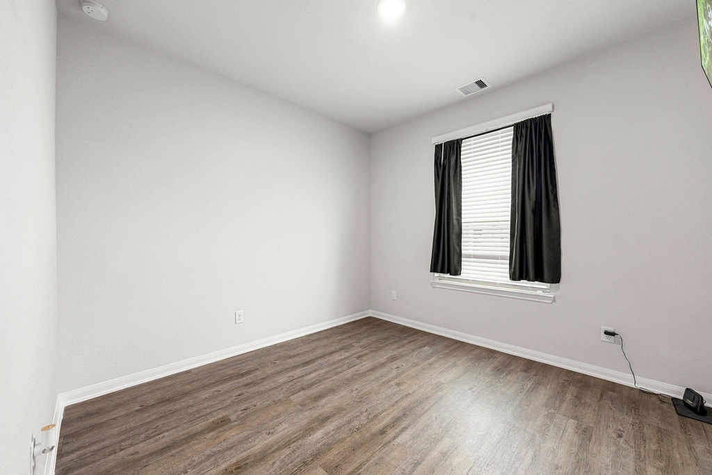 11323 Cora Lane - Photo 33