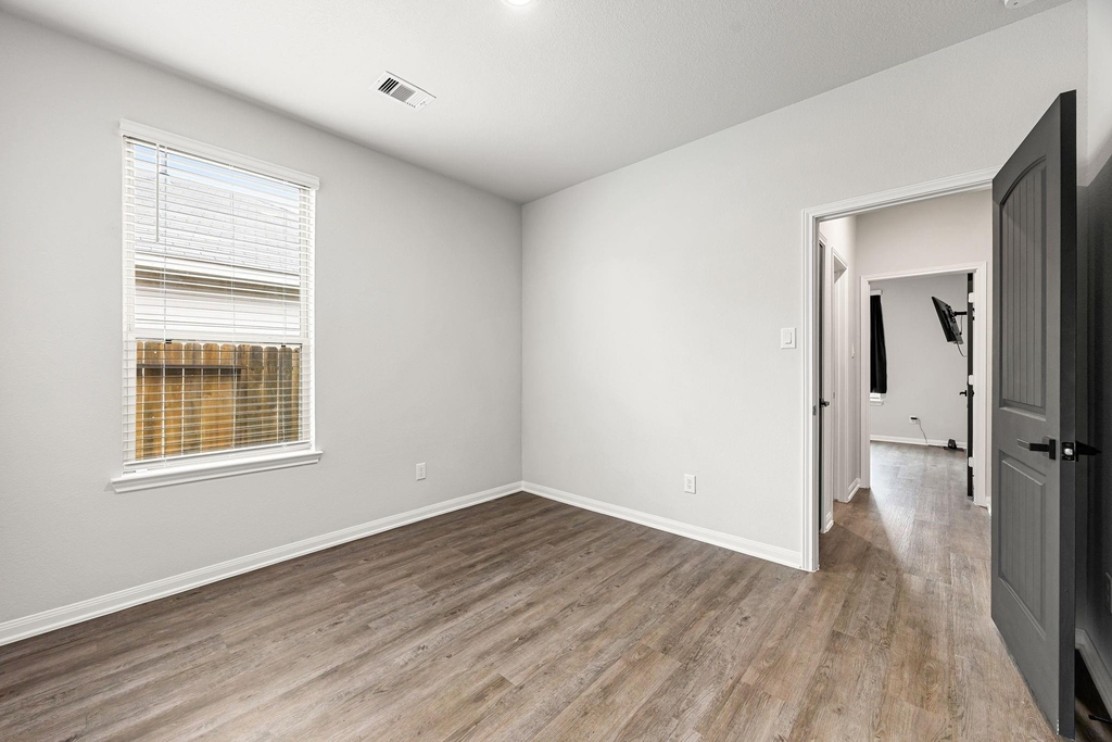 11323 Cora Lane - Photo 31