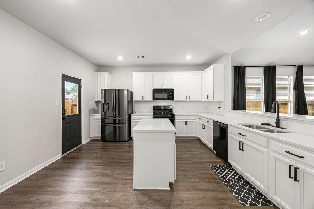 11323 Cora Lane - Photo 13