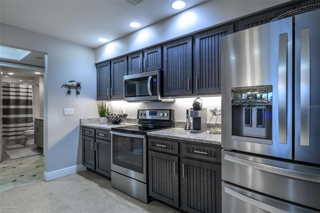 3313 Sunset Key Cir - Photo 12