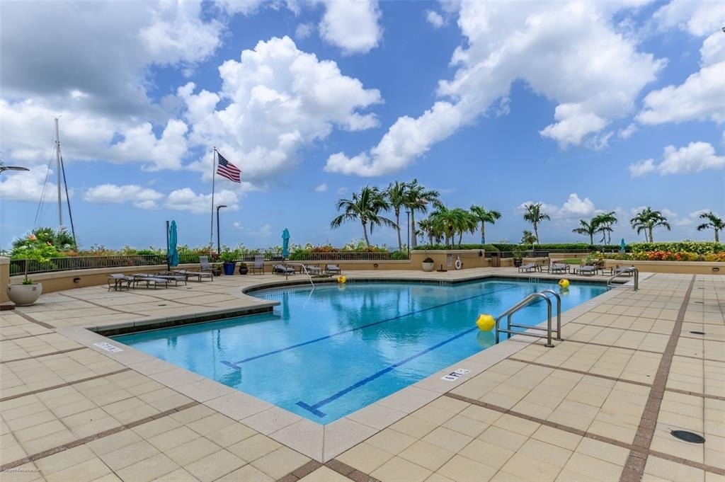 3313 Sunset Key Cir - Photo 53