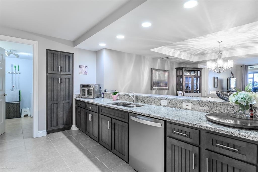 3313 Sunset Key Cir - Photo 7