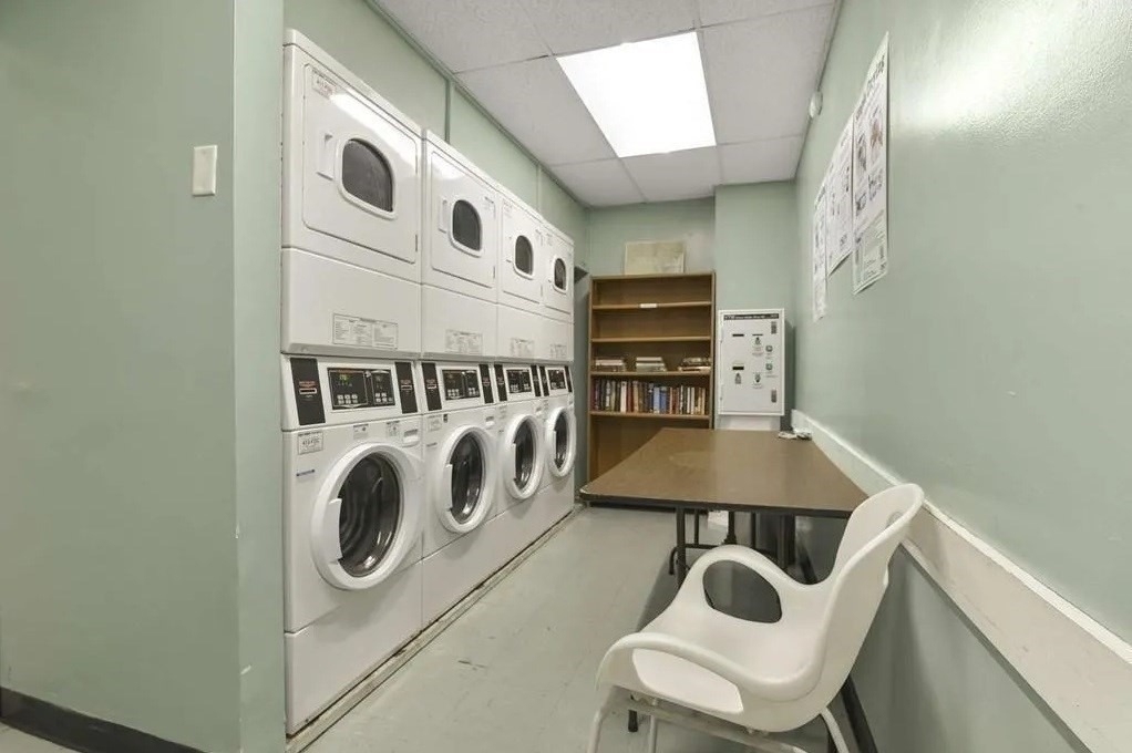 270 Huntington Avenue - Photo 9