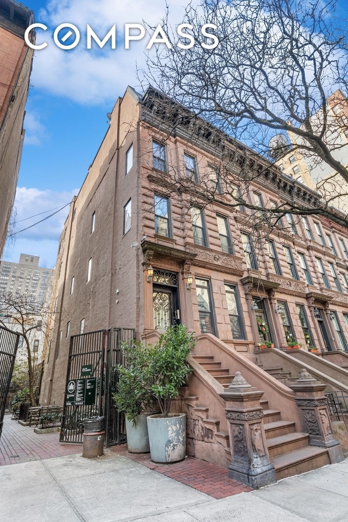 258 W 71st Street - Photo 6