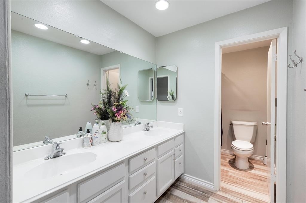 11200 Iron Oak Trl - Photo 4