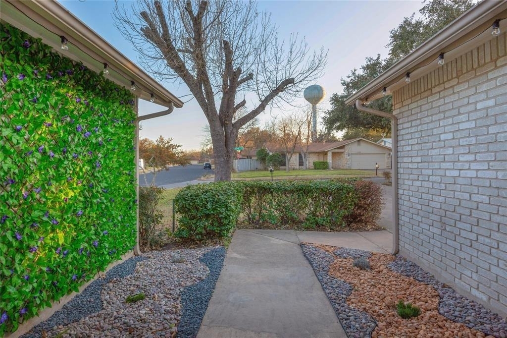11200 Iron Oak Trl - Photo 23