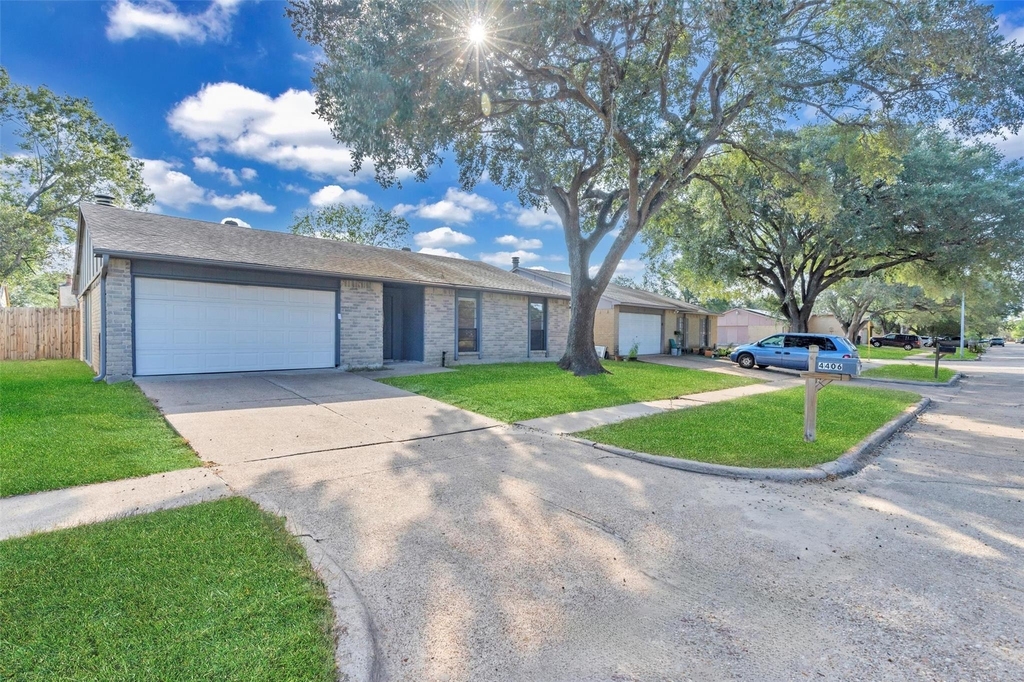 4406 Kacee Drive - Photo 5